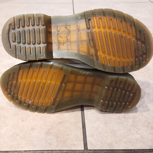 Dr. Martens AirWair Combat Boots - White with Yellow Laces - Size 5 - Picture 11 of 11